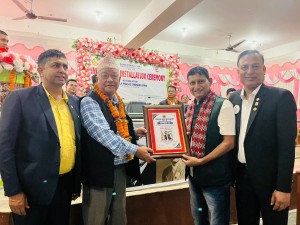 पत्रकार शिव भट्टराईलाई सम्मान, लायन्स क्लबले गर्‍यो तीन दशकको पत्रकारिता योगदानको कदर
