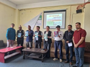 स्थानिय पाठ्यपुस्तक  "हाम्रो बंगलाचुली" हस्तान्तरण तथा विमोचन कार्यक्रम सम्पन्न 