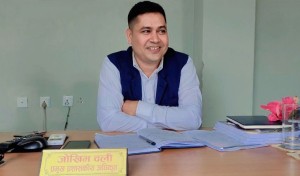 बबई गाउँपालिकामा प्रमुख प्रशासकीय अधिकृत ओलीको आगमन : शिक्षा सुधारलाई पहिलो प्राथमिकता