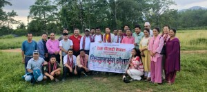 पर्याप्तरूपमा रासायनिक मल पाउन नसकेकाे किसानहरूकाे गुनासाे