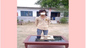 अबैध ५ लाख रुपैयाँ सहित भारतीय नागरिक पक्राउ