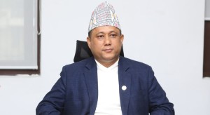 चारदिने चीन भ्रमणमा निस्कँदै परराष्ट्रमन्त्री खनाल