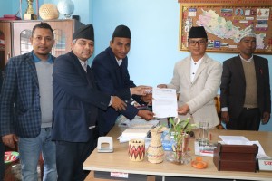 "संस्थागत विद्यालयहरूको मागबारे छलफल गर्छौं" – अध्यक्ष विष्ट