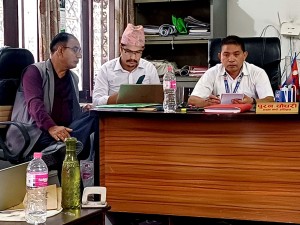 गढवामा  पुर्जा वितरण काे अन्तिम तयारी,  बबईमा पहिचान प्रमाणिकरण काे काम सुरू