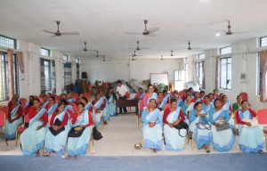 राप्तीका महिला स्वास्थ्य स्वयंसेविकालाई रोग निगरानी सम्बन्धी अभिमुखीकरण