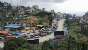 नागढुङ्गा चेकपोष्टबाट २५० सवारीसाधन काठमाडौं फर्काइए