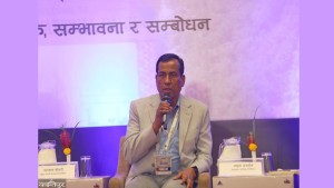 घोराहीमा डोकोमा बिरामी ओसार्ने दिन गए, सबै ठाउँमा सडक पुगे : मेयर चौधरी