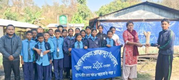 विद्यार्थीद्वारा खाजाको पैसा बचाएर अग्नी पीडितलाई सहयोग