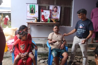 भोटेकोशी बाढीमा बेपत्ताका परिवारलाई सिपी नेपालको सहयोग