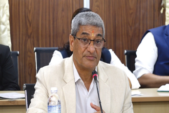 पूर्वगृहमन्त्री रमेश लेखक पक्राउ