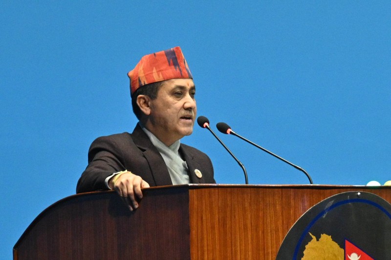 प्रधानमन्त्री ओलीको कमजोरी भेटिए खरो टिप्पणी गर्छौ : महामन्त्री विश्वप्रकाश शर्मा