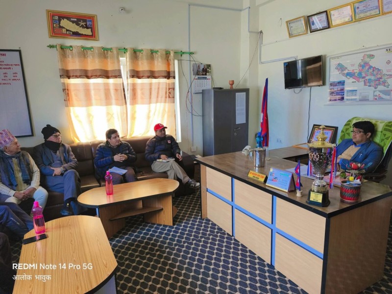 गढवा गाउँपालिकामा नेपाल रेडक्रससँग विपद् व्यवस्थापन सहकार्यबारे छलफल