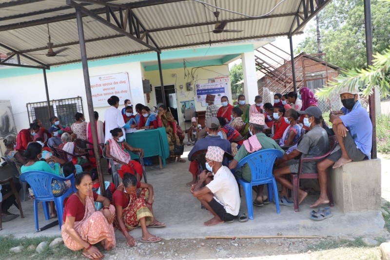राप्तीका तीन स्थानमा एक्सरे सहितको क्षयरोग स्क्रिनिङ शिविर सम्पन्न : ६२६ मध्ये १७ जनामा क्षयरोग पुष्टि