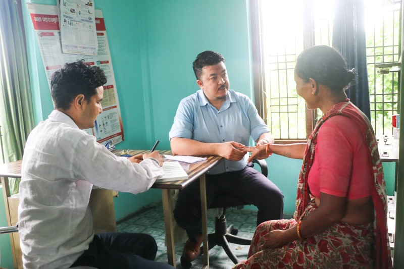 ज्येष्ठ नागरिकसँग अध्यक्ष कार्यक्रम : ८० बढी ज्येष्ठ नागरिकको विशेषज्ञ सेवा सहित नि:शुल्क स्वास्थ्य परिक्षण