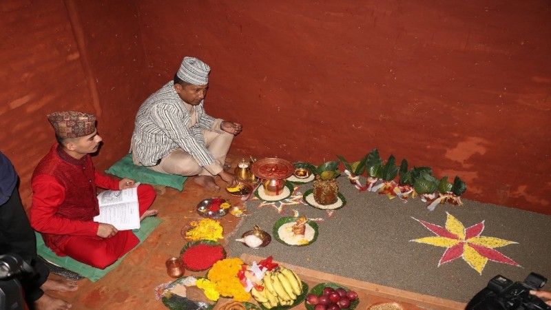 दुर्गा पक्ष सुरु : बडादसैँको रौनक, आज घरघरमा घटस्थापना गरिँदै